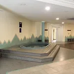 Apt With Heated Pool & Excellent Location - Todoholiday