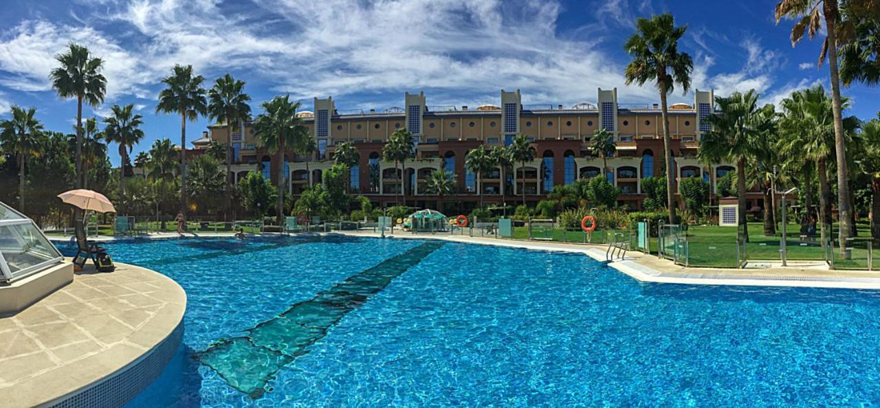 Apt With Heated Pool & Excellent Location - Todoholiday *
